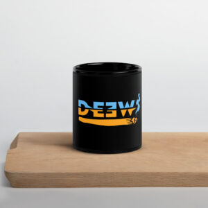 DEƎW Black Glossy Mug